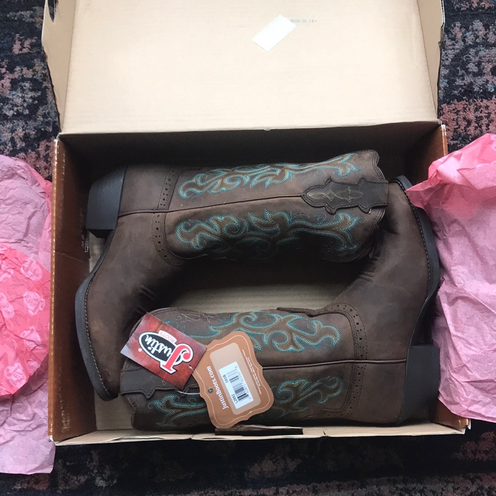 Justin Boots. Women’s Apache Sorrell Square Toe